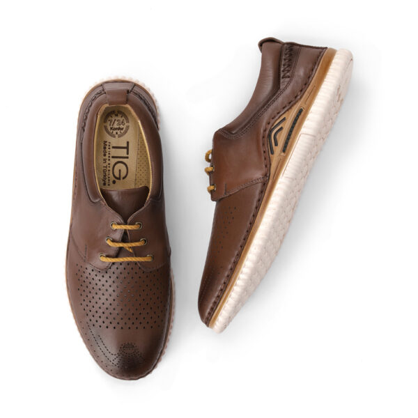 Men's Turkish-made Real Leather Brogues in Brown