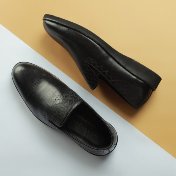 Men's Turkish-origin Diamond-dotted design Leather Shoes in Black
