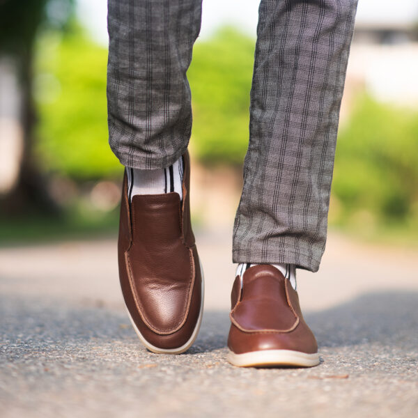 Men’s Turkiye-built Grainy Leather Half Boot Style in Dark Brown