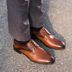 Men’s Classic Designer Leather Shoes in Bold Brown